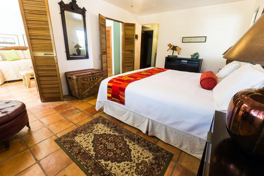 Hacienda Tamarindo Hotel Vieques Bagian luar foto