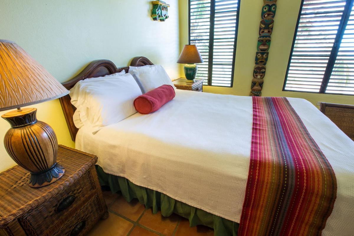 Hacienda Tamarindo Hotel Vieques Bagian luar foto